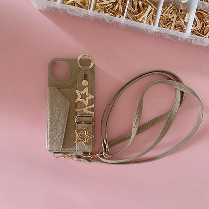 Coque avec écritures dorées