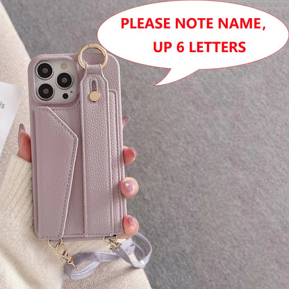 Coque avec écritures dorées