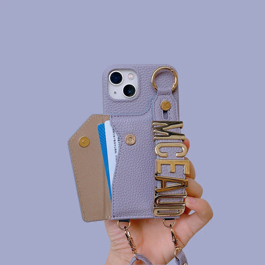 Coque avec écritures dorées